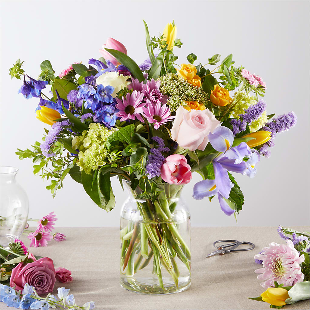 Pastel Tradition - A Florist Original – Neilsen Florist, Seattle WA