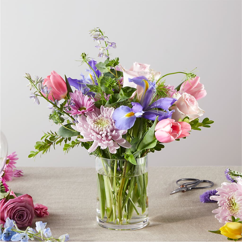 Pastel Tradition - A Florist Original – Neilsen Florist, Seattle WA