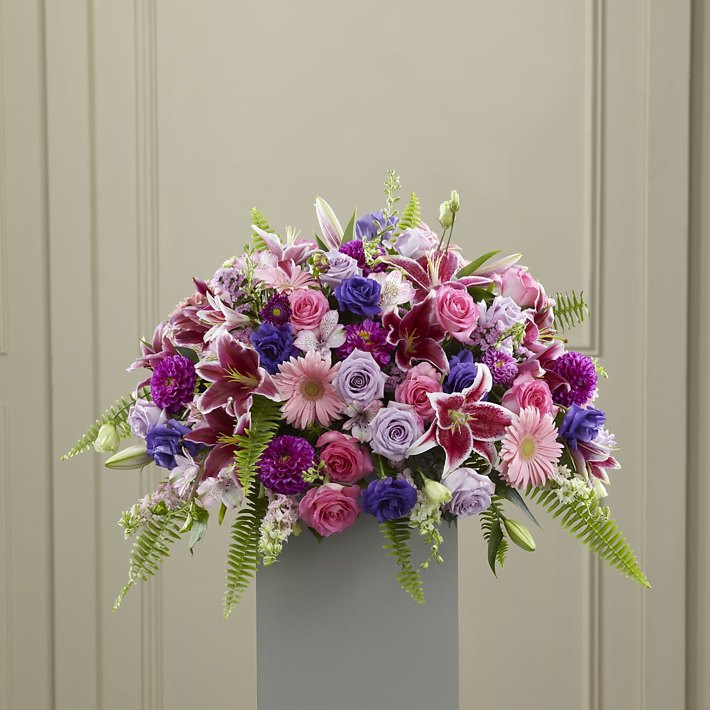 Fare Thee Well Pedestal – Neilsen Florist, Seattle WA