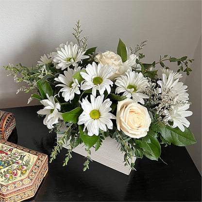 Fresh Linen Box Bouquet –  Neilsen Florist, Seattle WA
