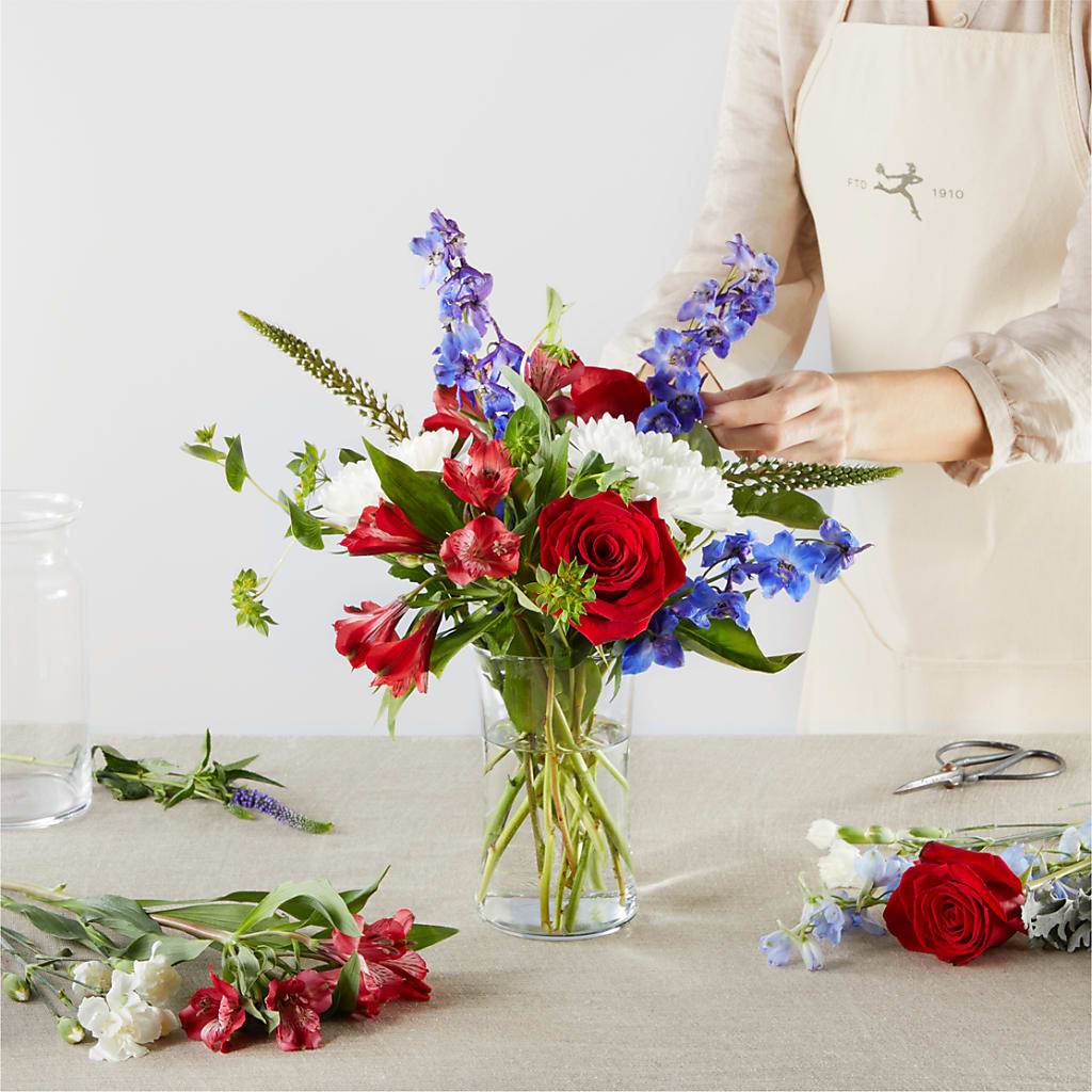 Star Spangled - A Florist Original –  Neilsen Florist, Seattle WA