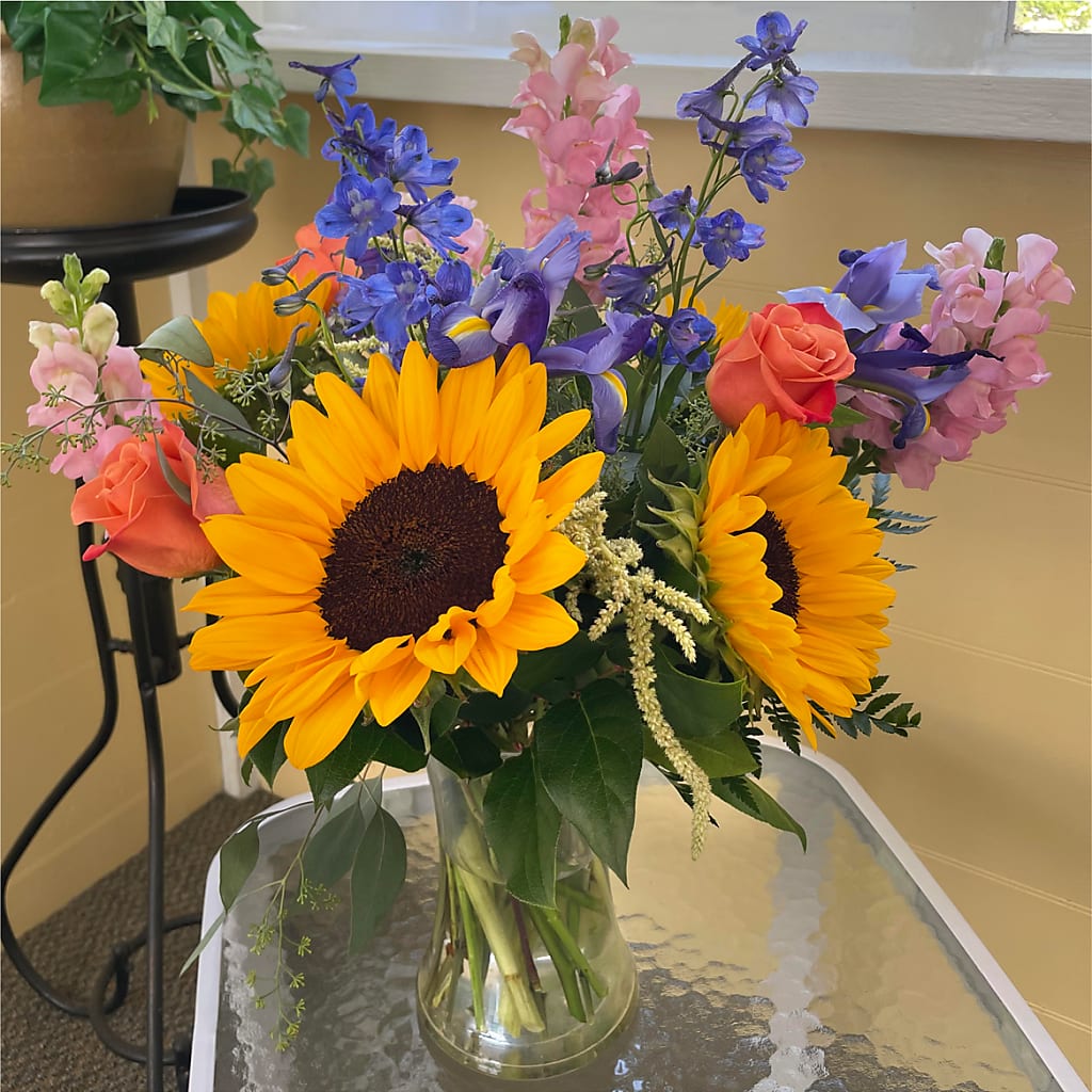 Rays of Life Bouquet –  Neilsen Florist, Seattle WA