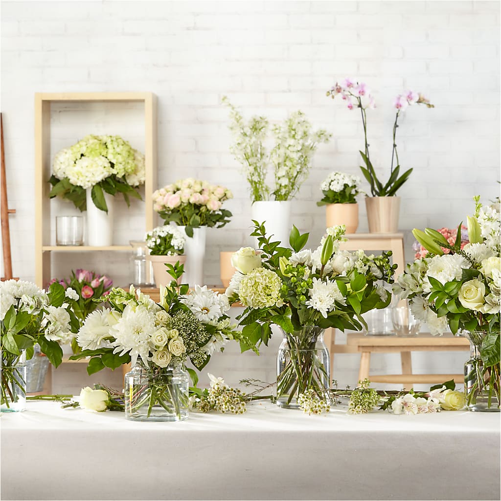 Classic Ivory – A Florist Original –  Neilsen Florist, Seattle WA