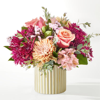 Berry Cobbler Bouquet with Ivory Vase –  Neilsen Florist, Seattle WA