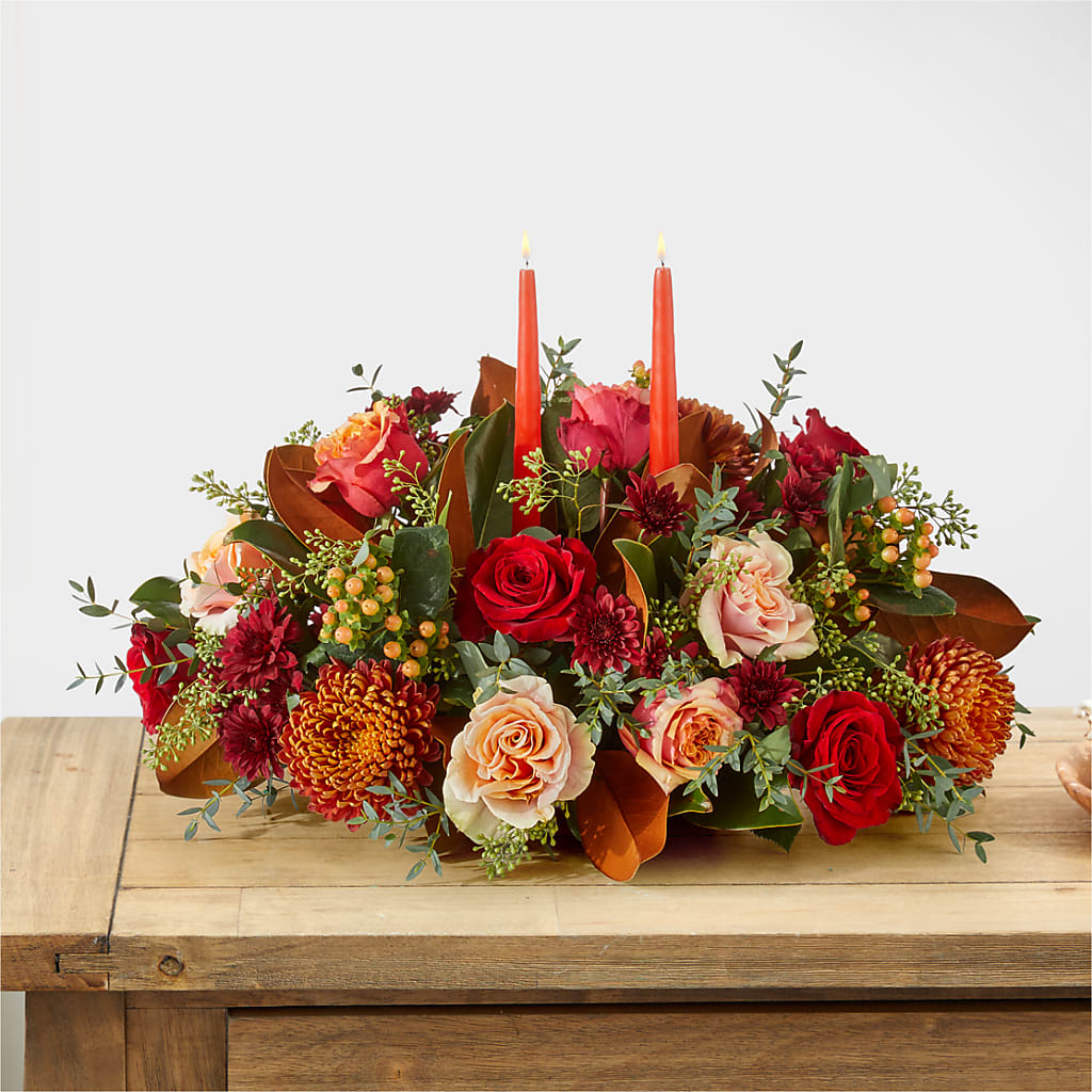 Gather Near Centerpiece –  Neilsen Florist, Seattle WA